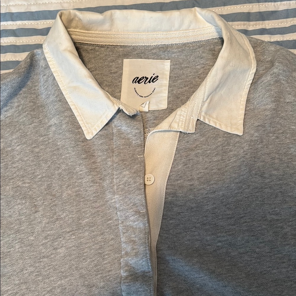 Oversized Collared Sweatshirt - image 2